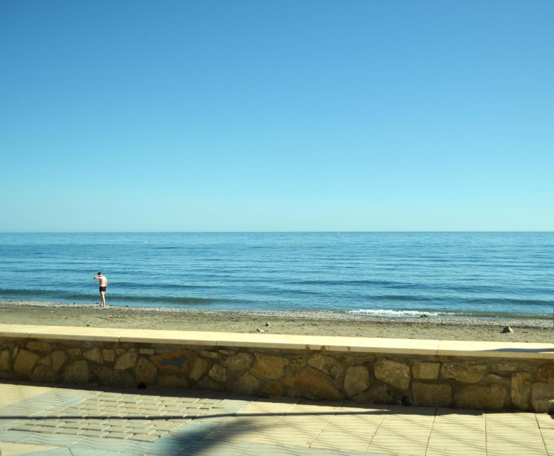Maravilloso Estudio En Urbanizacion Centro Internacional En Algarrobo Costa A 50 Metros De La Playa Екстер'єр фото